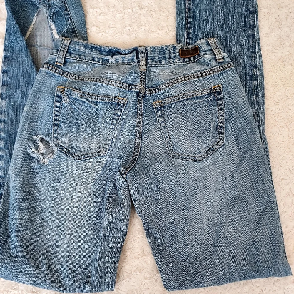 Charlotte Russe Slouchy Slim Super distressed jeans size 0 Grunge Relaxed